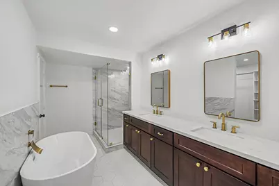 7007 Sharpview Drive, Houston, TX 77074 - Photo 8