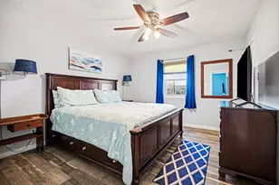 4118 Hardin Dr, Galveston, TX 77554 - Photo 12