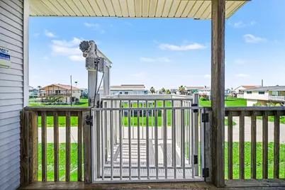 4118 Hardin Drive, Galveston, TX 77554 - Photo 28