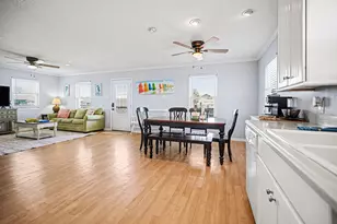 4118 Hardin Dr, Galveston, TX 77554 - Photo 6