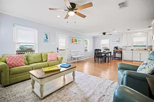 4118 Hardin Dr, Galveston, TX 77554 - Photo 2