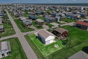 4118 Hardin Dr, Galveston, TX 77554 - Photo 36