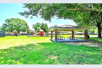 18926 Pine Trace Court, Humble, TX 77346 - Photo 24