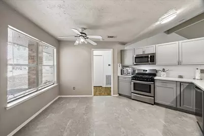 18926 Pine Trace Court, Humble, TX 77346 - Photo 8
