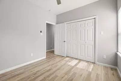 5941 Southlea Street, Houston, TX 77033 - Photo 16