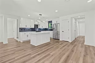 3030 Roe Dr, Houston, TX 77087 - Photo 4