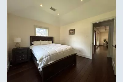 5426 Windswept Lane, Houston, TX 77056 - Photo 12