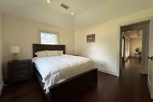 5426 Windswept Ln, Houston, TX 77056 - Photo 12