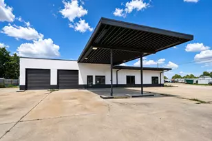 623 N Richmond Rd, Wharton, TX 77488 - Photo 2