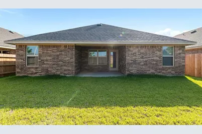 2708 Golden Palms Lane, Texas City, TX 77568 - Photo 18