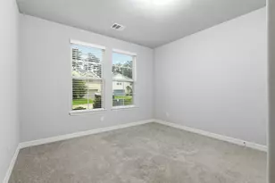 119 Buttonwood Ct, Conroe, TX 77318 - Photo 4