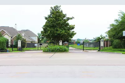 3505 Barrington Court, Pearland, TX 77584 - Photo 38