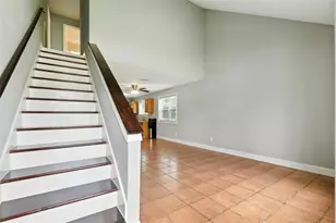 6335 Danshire Ct, Houston, TX 77049 - Photo 4