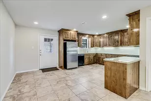 2111 E Lott Ave, Kingsville, TX 78363 - Photo 20