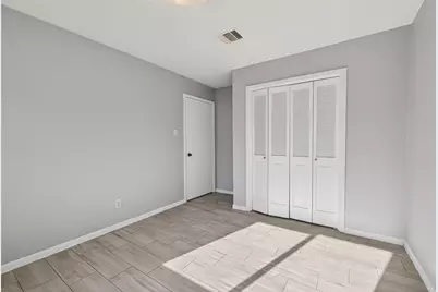 14035 Utopia Drive, Sugar Land, TX 77498 - Photo 18