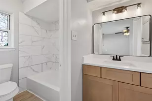 14035 Utopia Dr, Sugar Land, TX 77498 - Photo 16