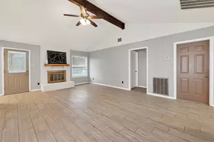 14035 Utopia Dr, Sugar Land, TX 77498 - Photo 10