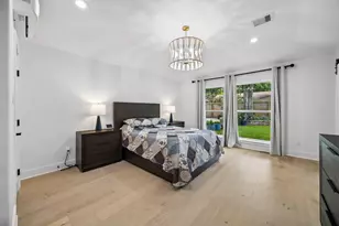 10018 Briar Forest Dr, Houston, TX 77042 - Photo 20