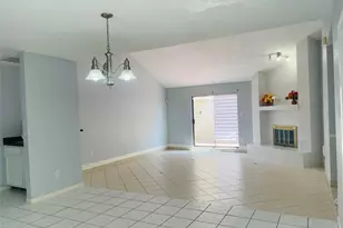 6823 Songbrook Dr, Houston, TX 77083 - Photo 10