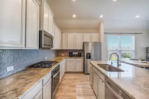 10906 Avana Falls Ln, Richmond, TX 77406 - Photo 6