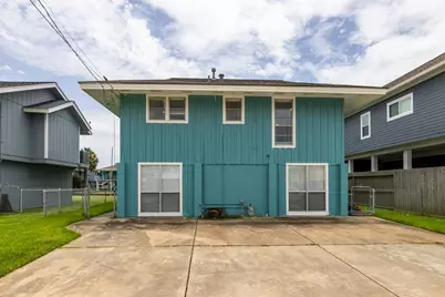 34 Dolphin Street, Hitchcock, TX 77563 - Photo 2