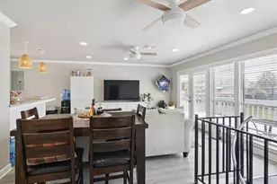 34 Dolphin St, Hitchcock, TX 77563 - Photo 12