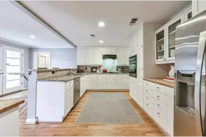 906 Bay Oaks Road, Houston, TX 77008 - Photo 12