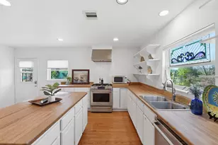 180 Grove Rd, Kemah, TX 77565 - Photo 12