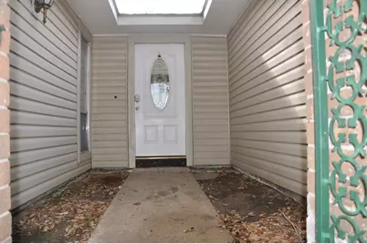 16454 Hickory Knoll Drive, Houston, TX 77059 - Photo 2