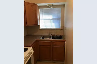 716 Fernwood Street #A, Waller, TX 77484 - Photo 6