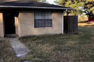 716 Fernwood St, Waller, TX 77484 - Photo 12