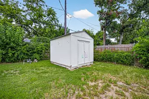 6705 Thornwall St, Houston, TX 77092 - Photo 44