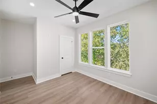 921 E 38th St, Houston, TX 77022 - Photo 38