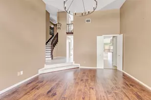 12102 Moorcreek Dr, Houston, TX 77070 - Photo 14