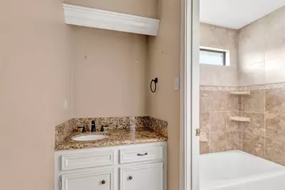 12102 Moorcreek Drive, Houston, TX 77070 - Photo 40