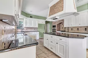 12102 Moorcreek Dr, Houston, TX 77070 - Photo 20