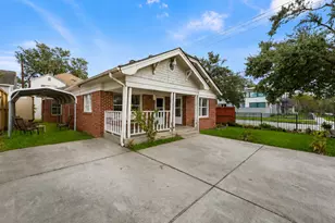 747 E 7th St, Houston, TX 77007 - Photo 2