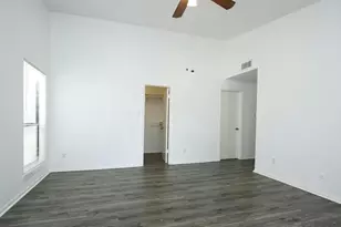 2001 Bering Dr, Houston, TX 77057 - Photo 14