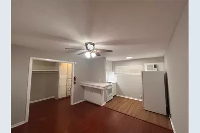 8803 Timberside Drive #4, Houston, TX 77025 - Photo 2