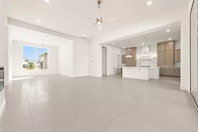 15719 Saffron Summer Street, Conroe, TX 77302 - Photo 2