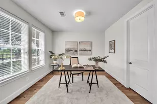 9443 Fannin St, Houston, TX 77045 - Photo 8