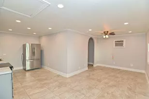 1031 Meyer St, Sealy, TX 77474 - Photo 28