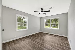 6511 Belmark St, Houston, TX 77087 - Photo 20