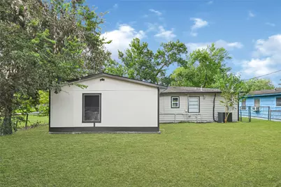 6511 Belmark Street, Houston, TX 77087 - Photo 24