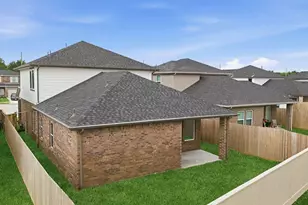 3418 Horseshoe Trail Ln, League City, TX 77511 - Photo 24
