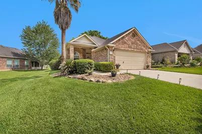 103 Cove W, Montgomery, TX 77356 - Photo 8