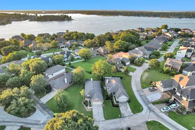 103 Cove W, Montgomery, TX 77356 - Photo 28