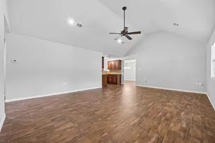 1007 W Cedar River Rd, Conroe, TX 77316 - Photo 6