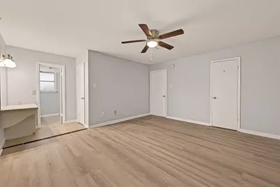 2107 Old Alvin Road, Pearland, TX 77581 - Photo 36