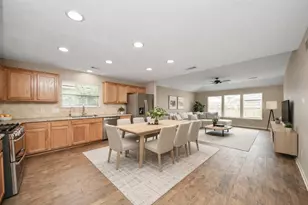 14610 Hazy Ridge Ln, Cypress, TX 77429 - Photo 6